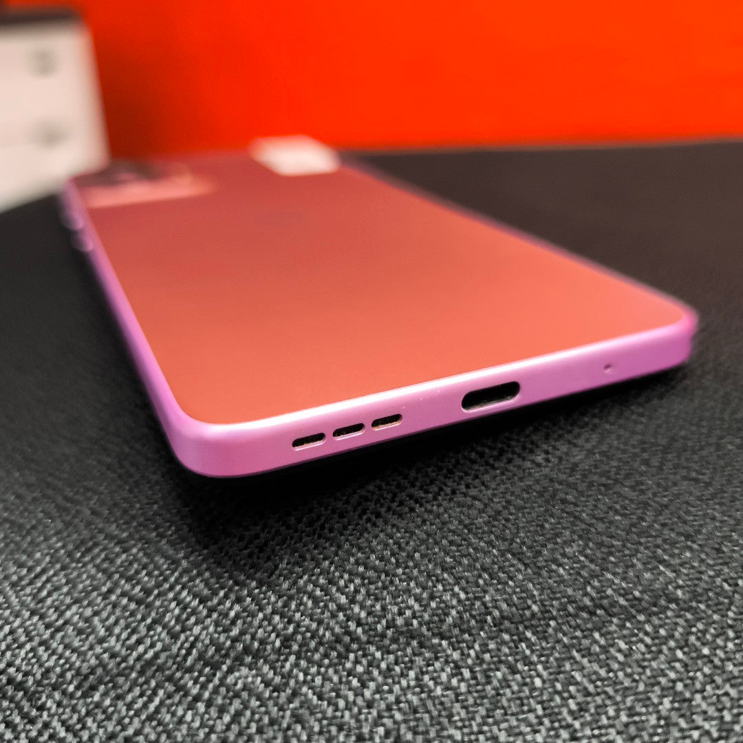 CELULAR MOTOROLA MOTO G24 XT2423-1 (2024) 256 GB 4 GB RAM (SEMINUEVO)