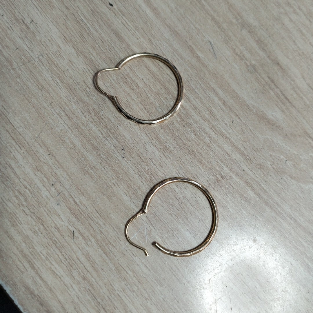 ARRACADAS PAR ORO 14 K 2.2 GRMS (SEMINUEVO)
