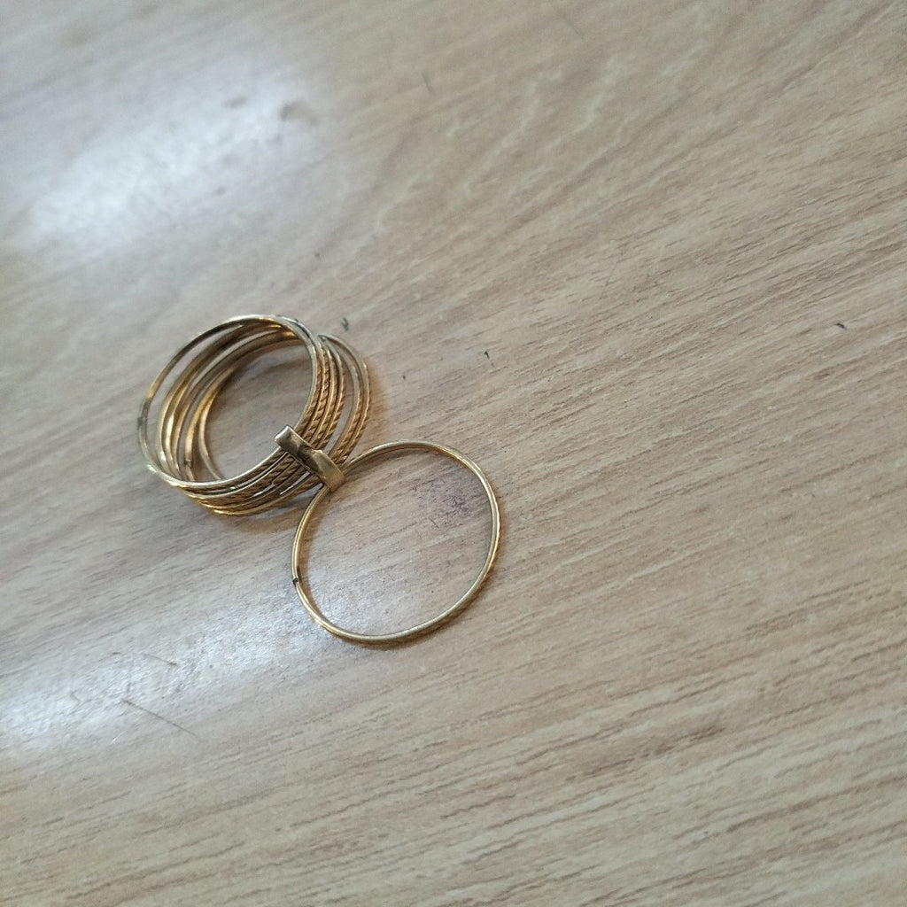ANILLITO ORO 10 K 3.7 GRMS (SEMINUEVO)