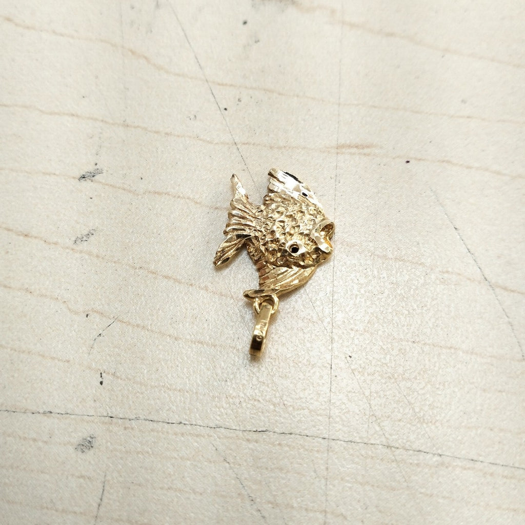 DIJE ORO 14 K 2 GRMS (SEMINUEVO)