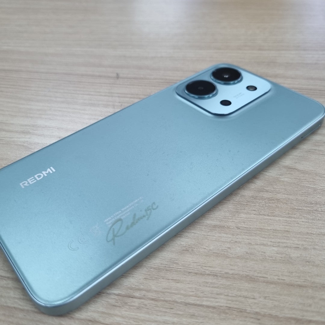 CELULAR XIAOMI REDMI 15C 25078RA3EL (2025) 256 GB 4 GB RAM (SEMINUEVO)