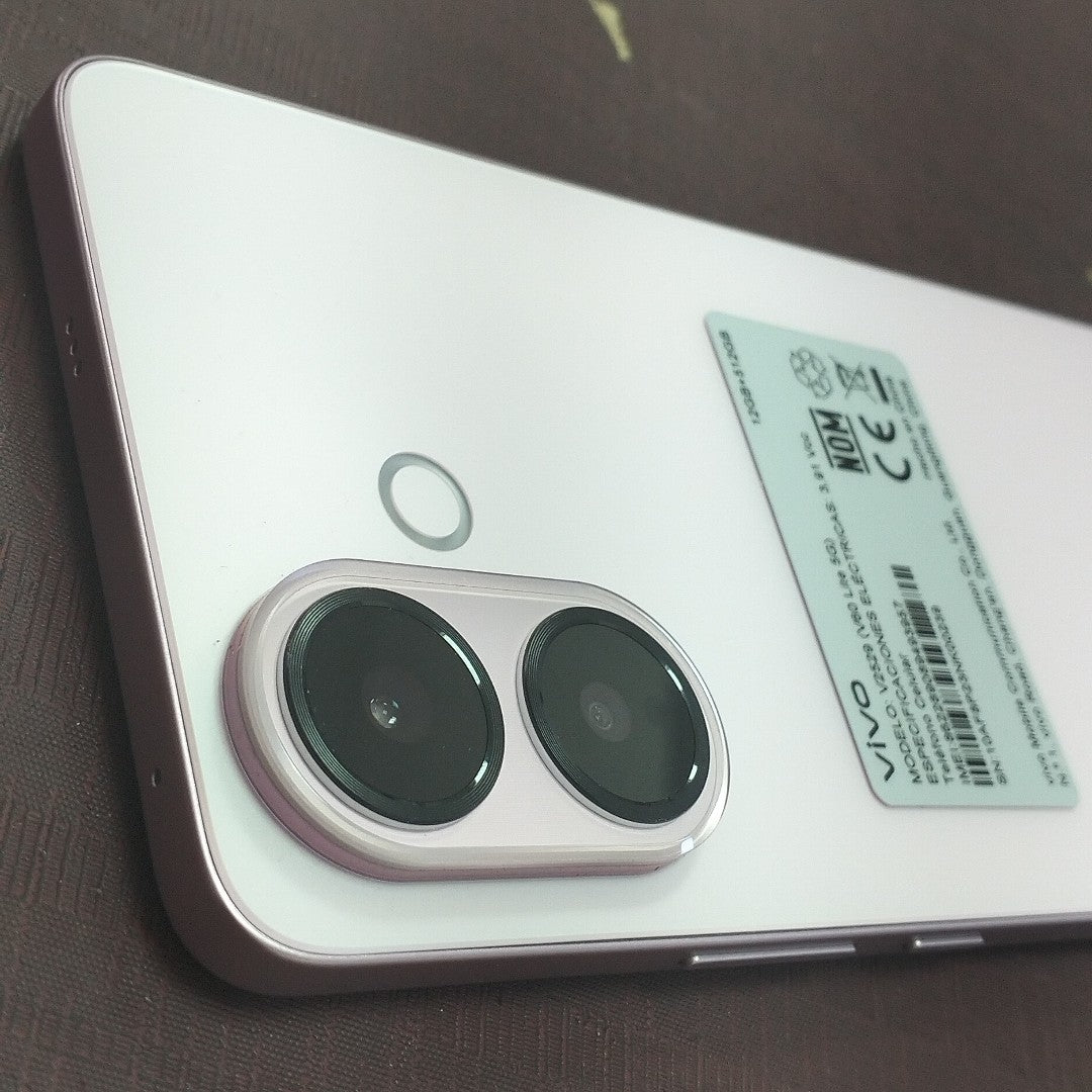 CELULAR VIVO V60 LITE 5G V2529 (2025) 512 GB 12 GB RAM (SEMINUEVO)