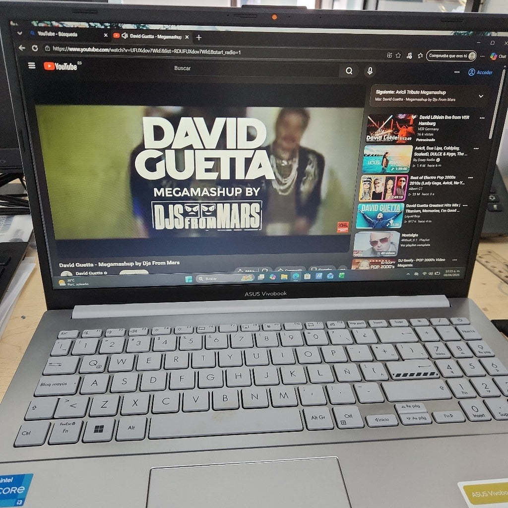 LAPTOP ASUS VIVOBOOK GO 15 E1504GA-NJ469W (2024) 512 GB SSD 8 GB RAM (SEMINUEVO)