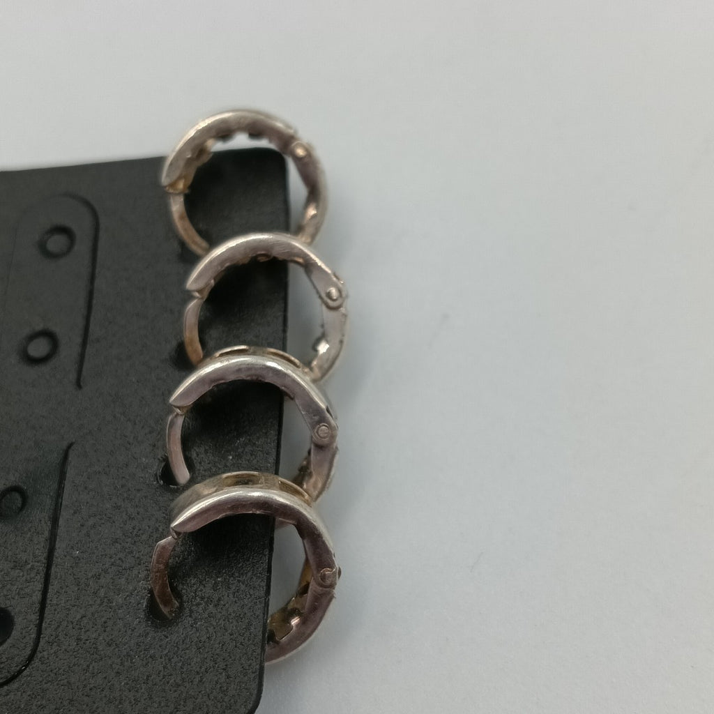 ARETES PAR PLATA 2.6 GRMS (SEMINUEVO)