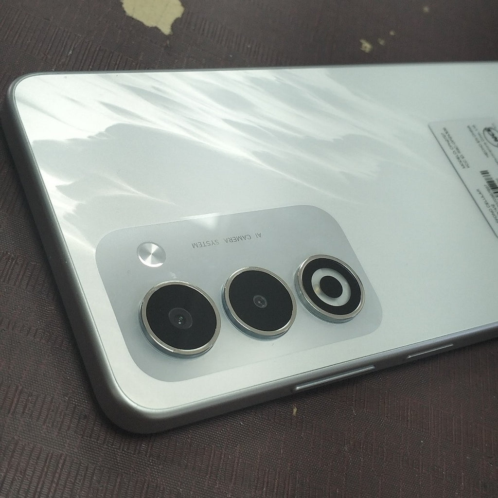 CELULAR OPPO A5 CPH2727 (2025) 256 GB 4 GB RAM (SEMINUEVO)