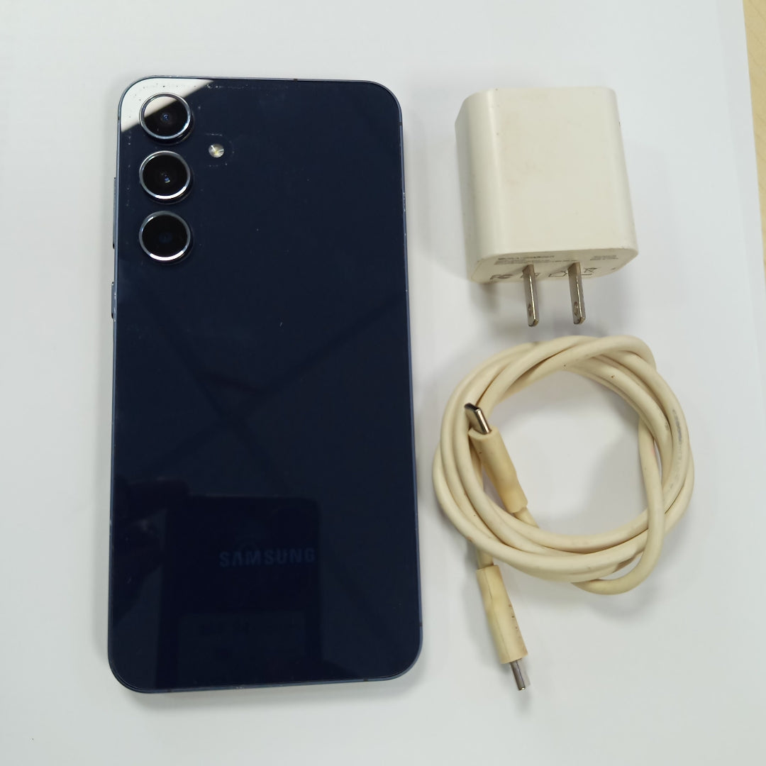 CELULAR SAMSUNG GALAXY A55 5G SM-A556E (2024) 256 GB 8 GB RAM (SEMINUEVO)