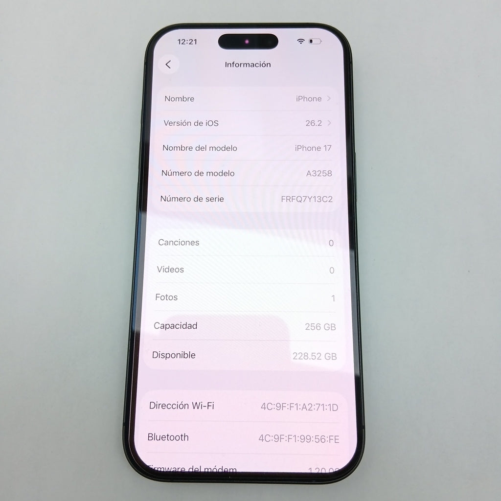 CELULAR APPLE IPHONE 17 A3258 (2025) 256 GB 8 GB RAM (SEMINUEVO)