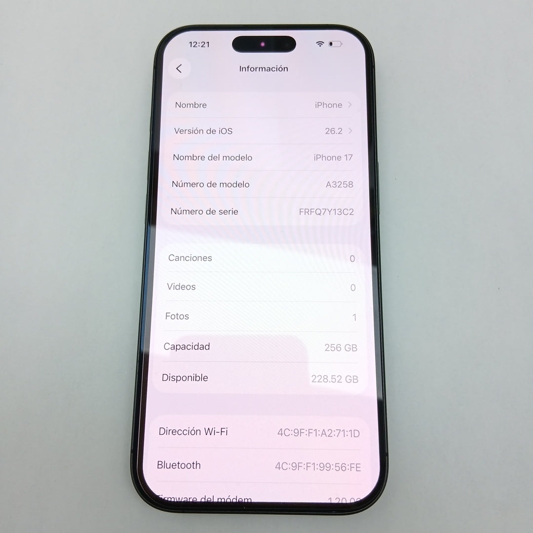 CELULAR APPLE IPHONE 17 A3258 (2025) 256 GB 8 GB RAM (SEMINUEVO)