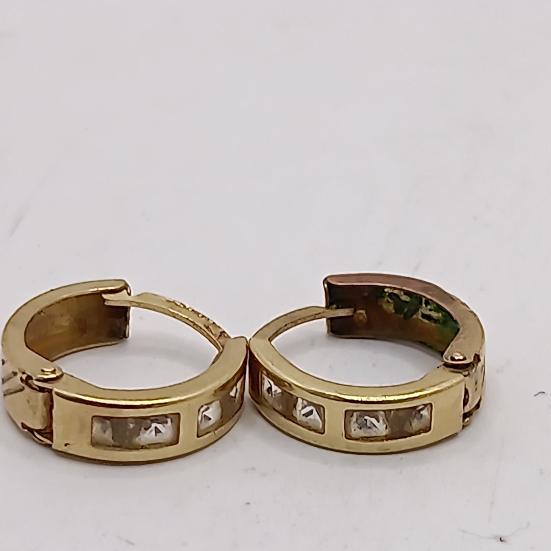 ARRACADAS PAR ORO 10 K 1.3 GRMS (SEMINUEVO)