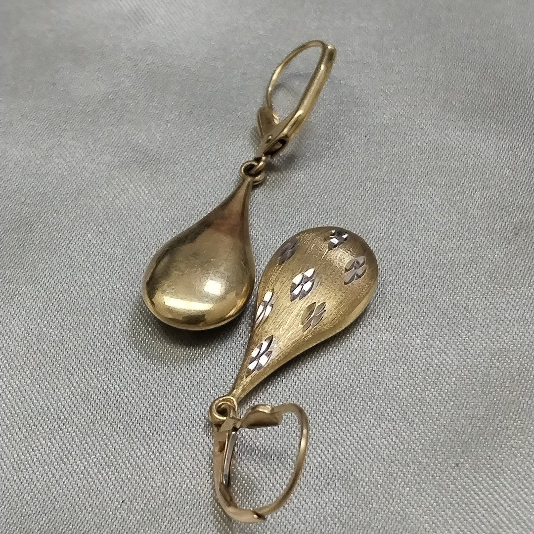 ARETES PAR ORO 10 K 2.6 GRMS (SEMINUEVO)