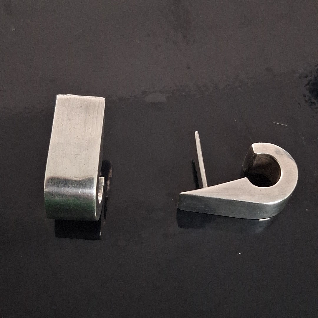 ARETES PAR PLATA 6,30 GRMS (SEMINUEVO)