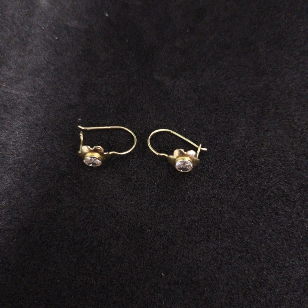 ARETES PAR ORO 10 K 0,60 GRMS (SEMINUEVO)