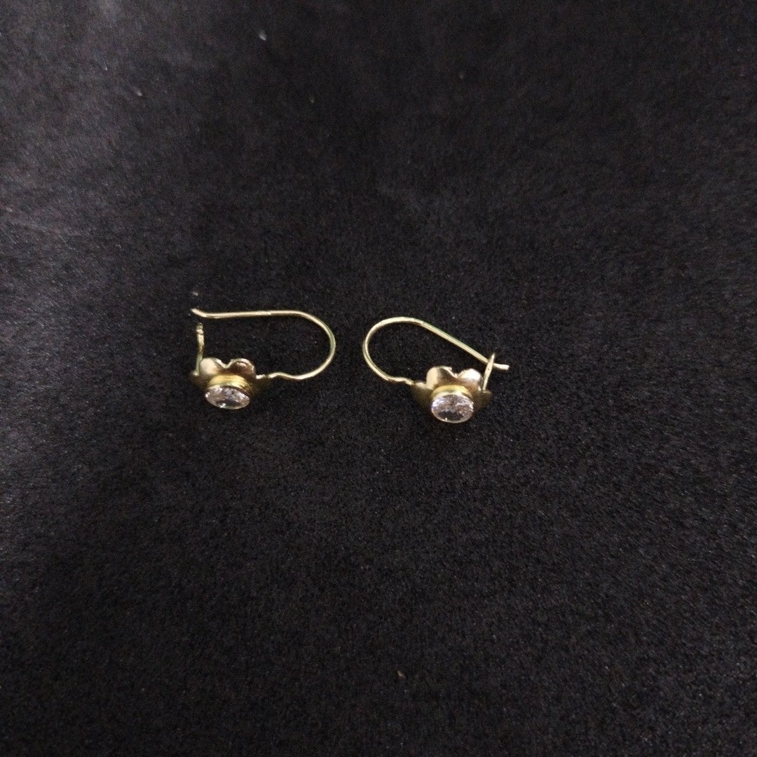 ARETES PAR ORO 10 K 0,60 GRMS (SEMINUEVO)