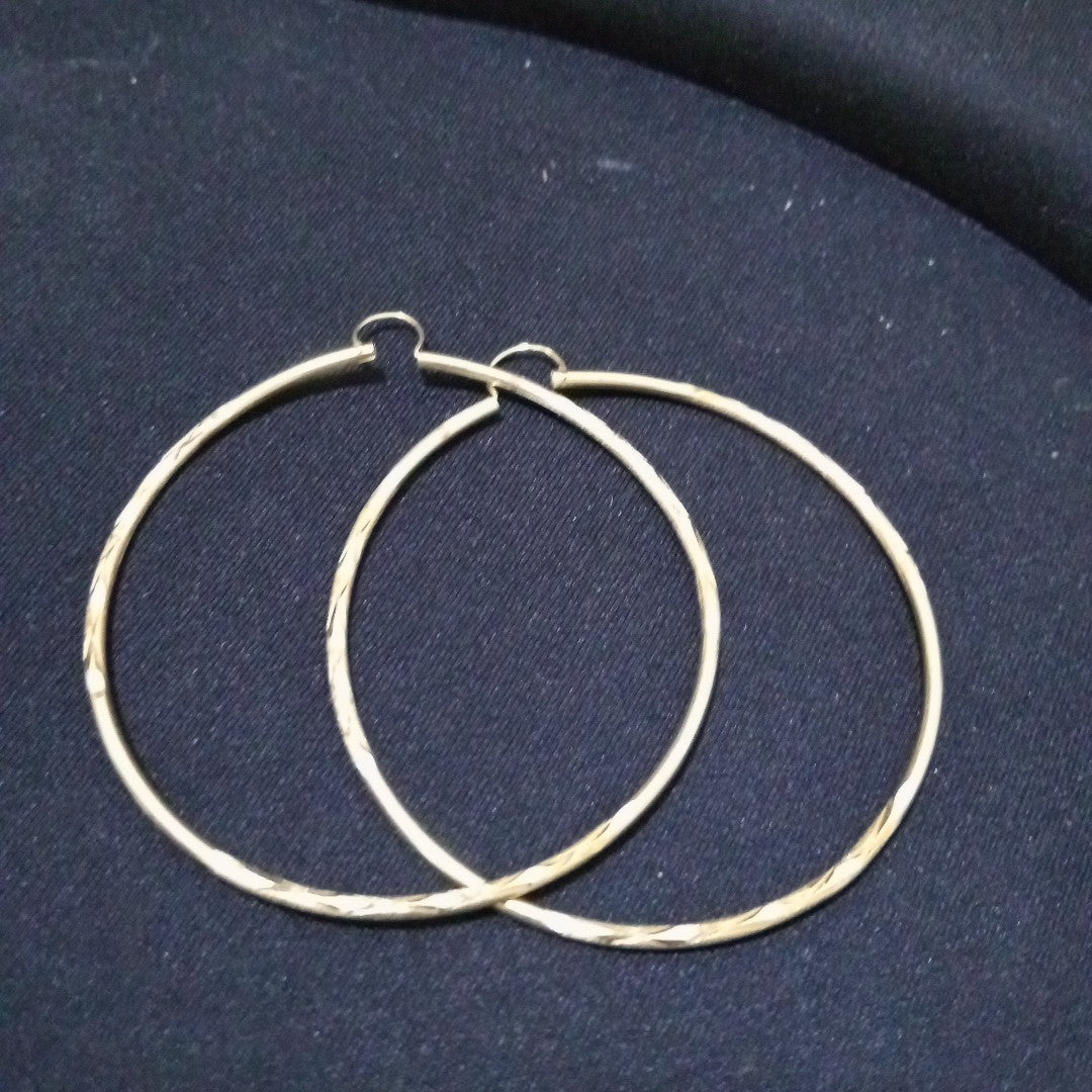 ARRACADAS PAR ORO 10 K 4.6 GRMS (SEMINUEVO)