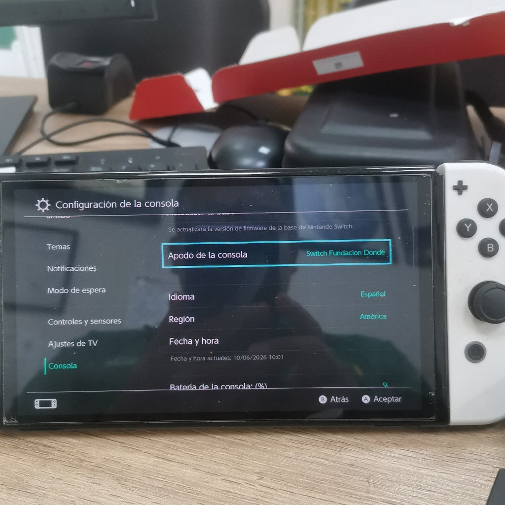 CONSOLA DE VIDEOJUEGO NINTENDO SWITCH OLED 64 GB (SEMINUEVO)
