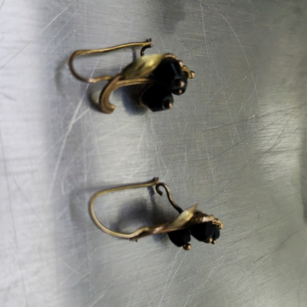 ARETES PAR ORO 8 K 2.6 GRMS (SEMINUEVO)