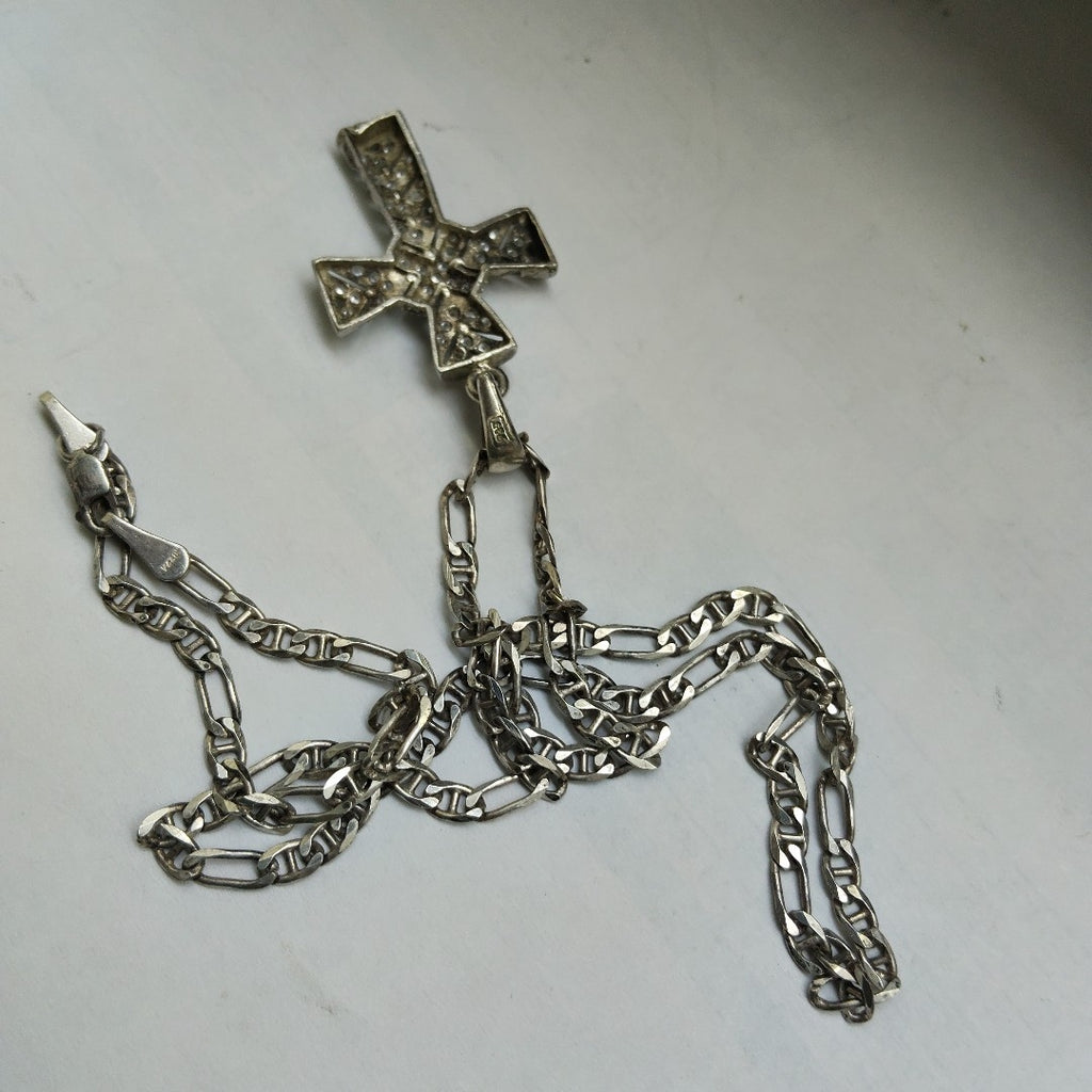 CADENA, CRUZ PLATA 9.9 GRMS (SEMINUEVO)