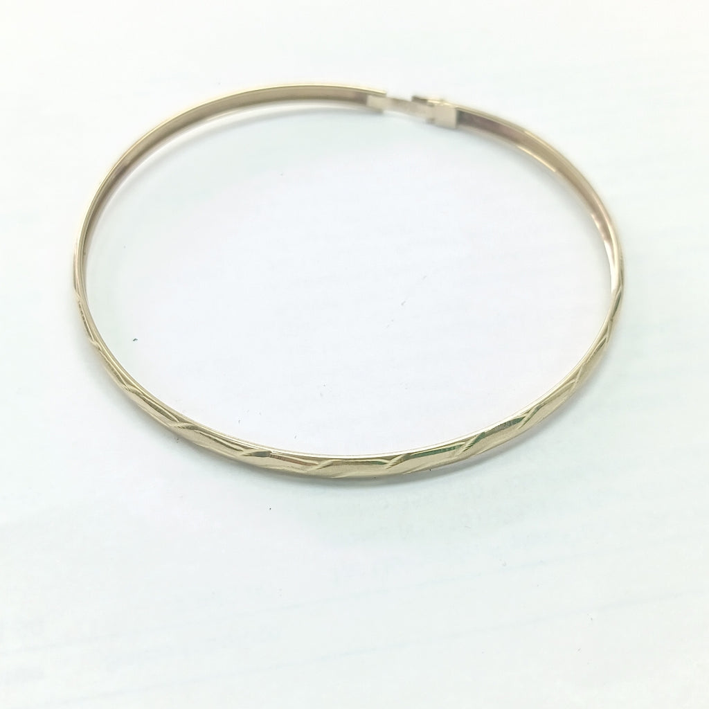 PULSERA RIGIDA ORO 10 K 3,40 GRMS (SEMINUEVO)