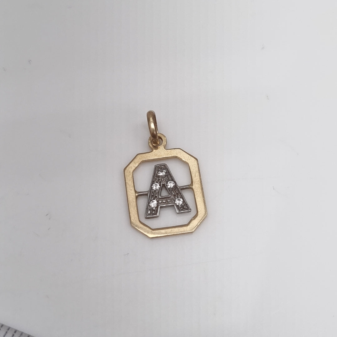 DIJE ORO 10 K 0.8 GRMS (SEMINUEVO)