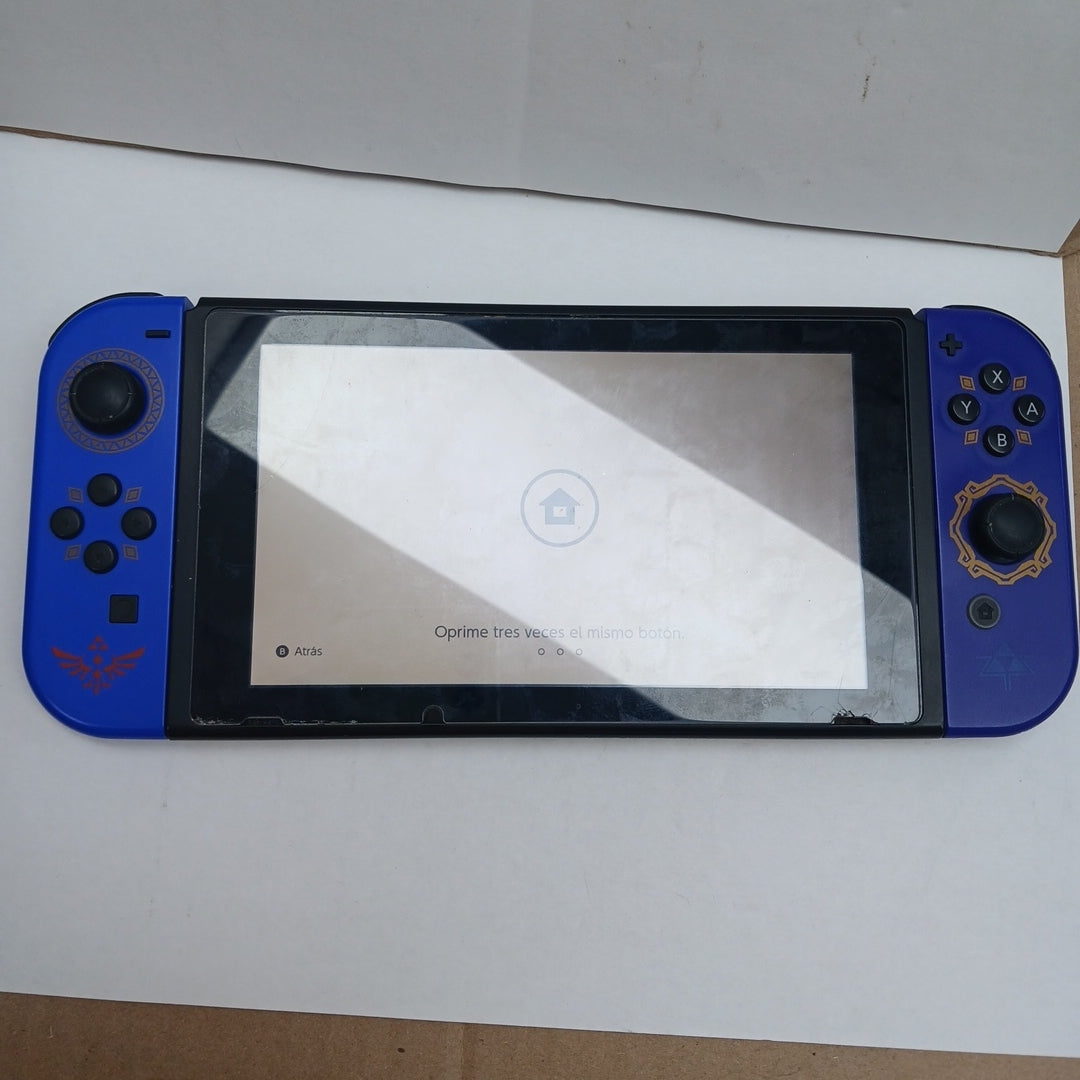 CONSOLA DE VIDEOJUEGO NINTENDO SWITCH 32 GB (SEMINUEVO)