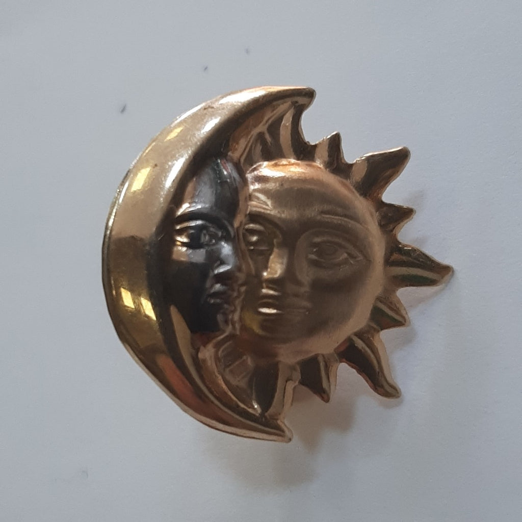 ARETES PAR ORO 10 K 3.4 GRMS (SEMINUEVO)
