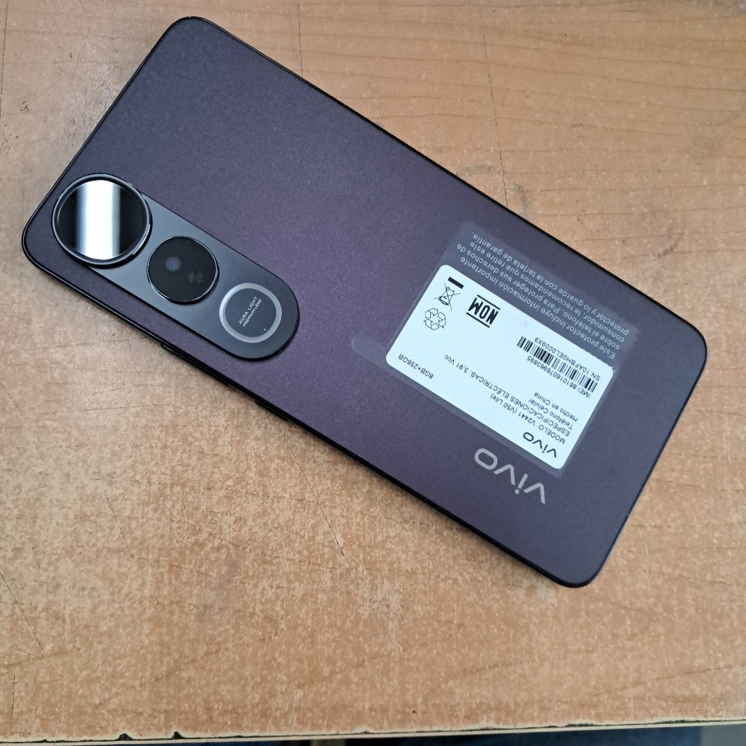 CELULAR VIVO V50 LITE V2441 (2025) 256 GB 8 GB RAM (SEMINUEVO)
