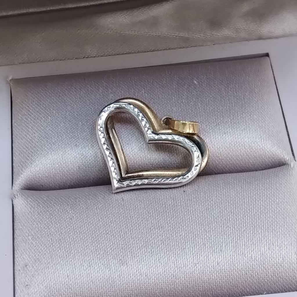 DIJE ORO,ORO BLANCO 14 K 1,40 GRMS (SEMINUEVO)