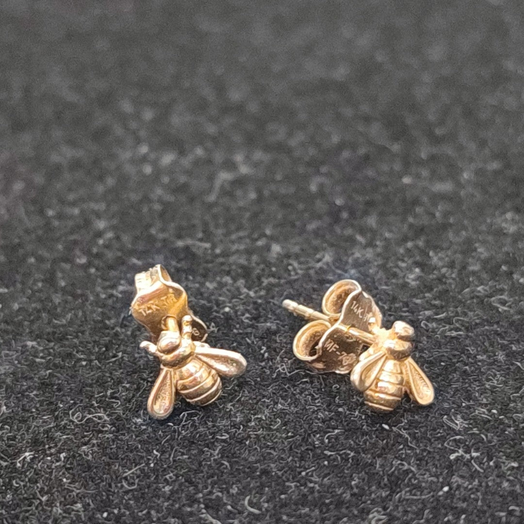 BROQUELES PAR ORO 14 K 1.1 GRMS (SEMINUEVO)