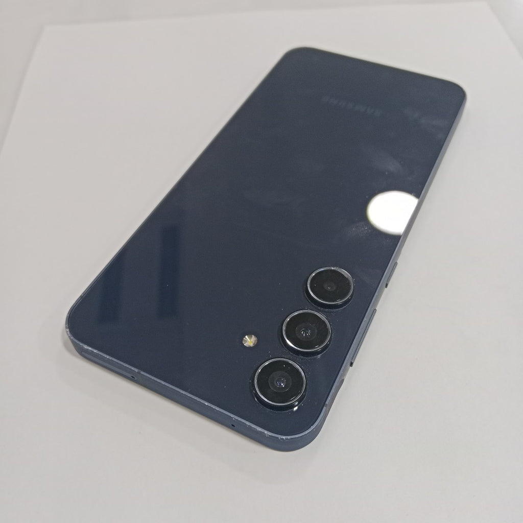 CELULAR SAMSUNG GALAXY A55 5G SM-A556E (2024) 256 GB 8 GB RAM (SEMINUEVO)