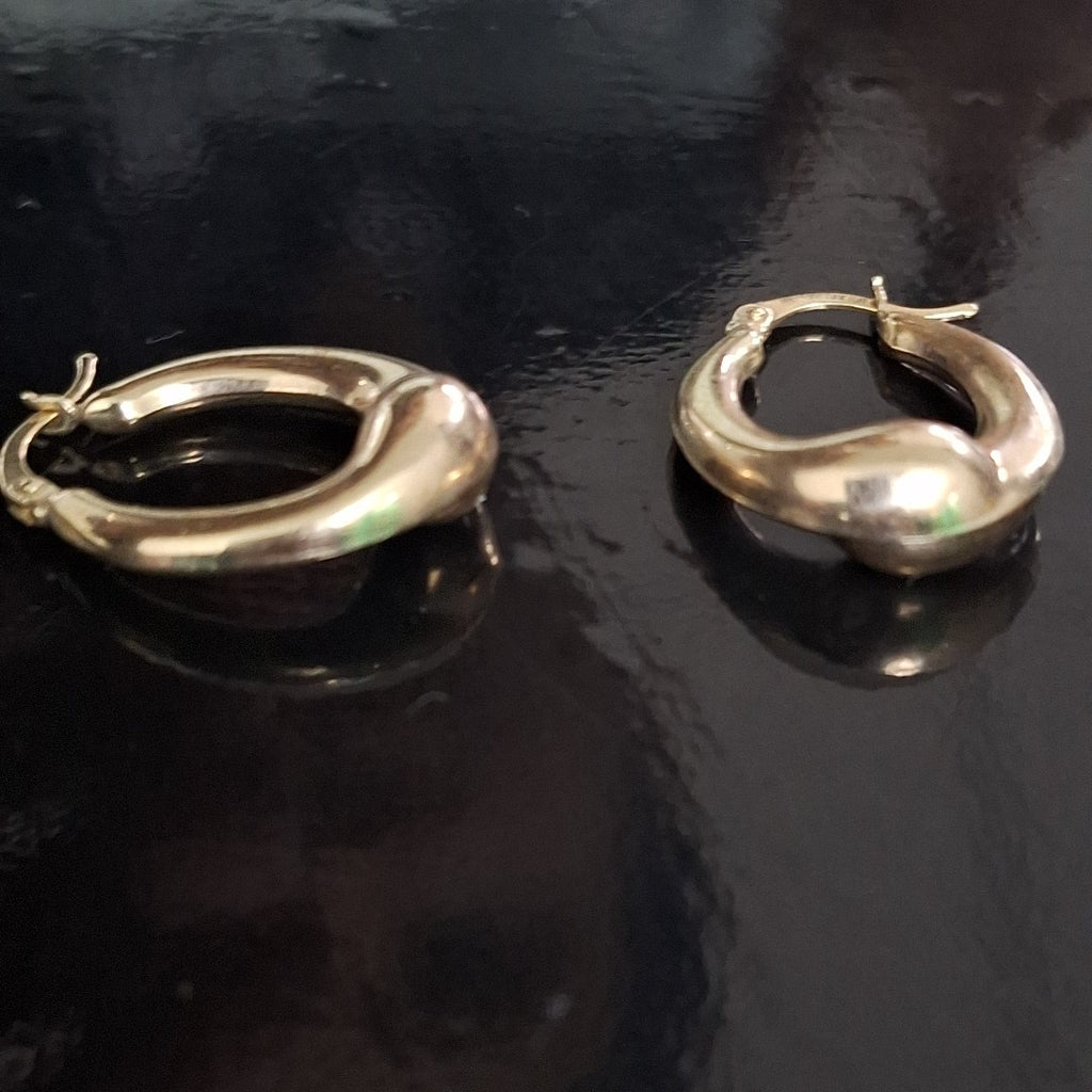 ARETES PAR ORO 8 K 4.8 GRMS (SEMINUEVO)