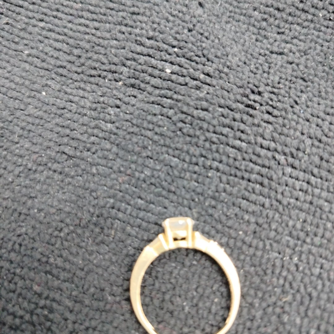 SOLITARIO ORO 10 K 2.9 GRMS (SEMINUEVO)