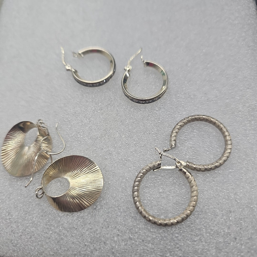 ARETES PAR PLATA 11.5 GRMS (SEMINUEVO)