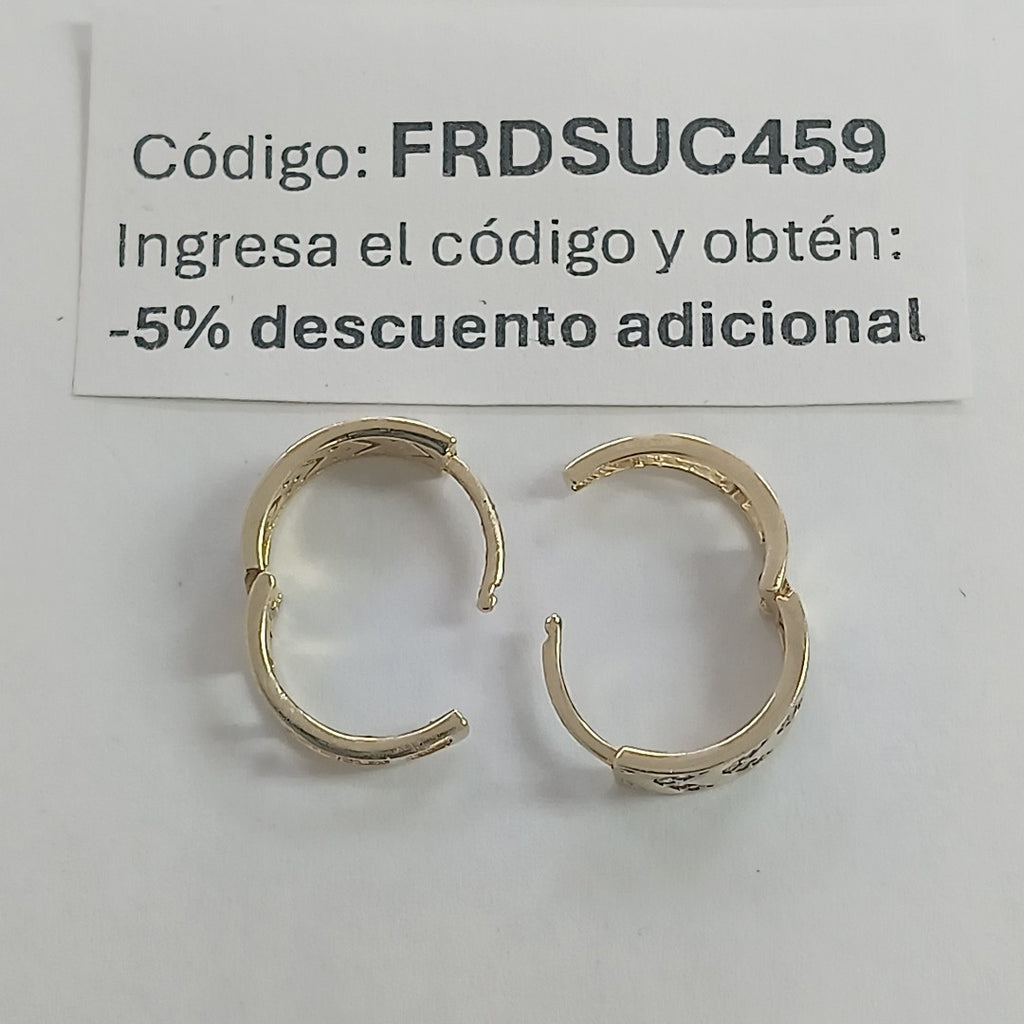 HUGGIES ORO 14K 2.5 (NUEVO)