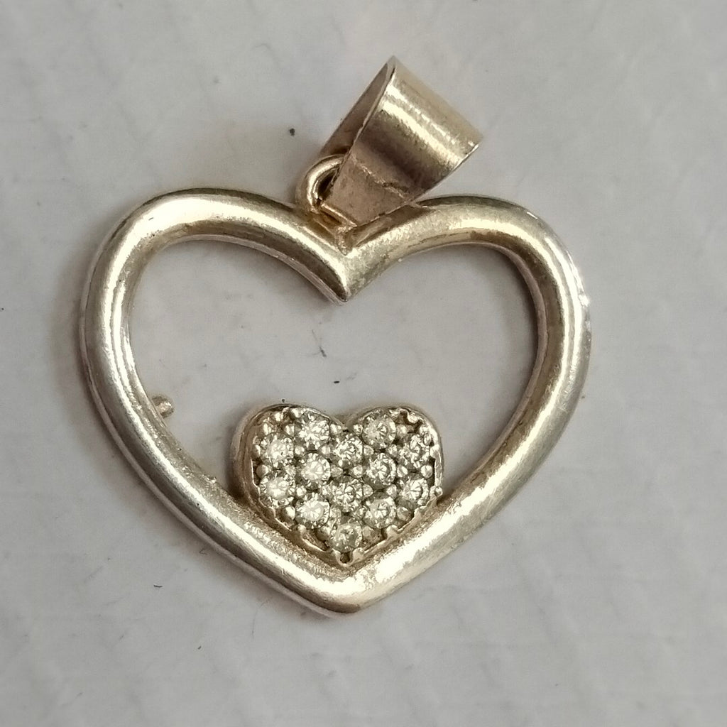 DIJE CORAZON C/CIRCONIAS PLATA .925 2.5 GR (NUEVO)