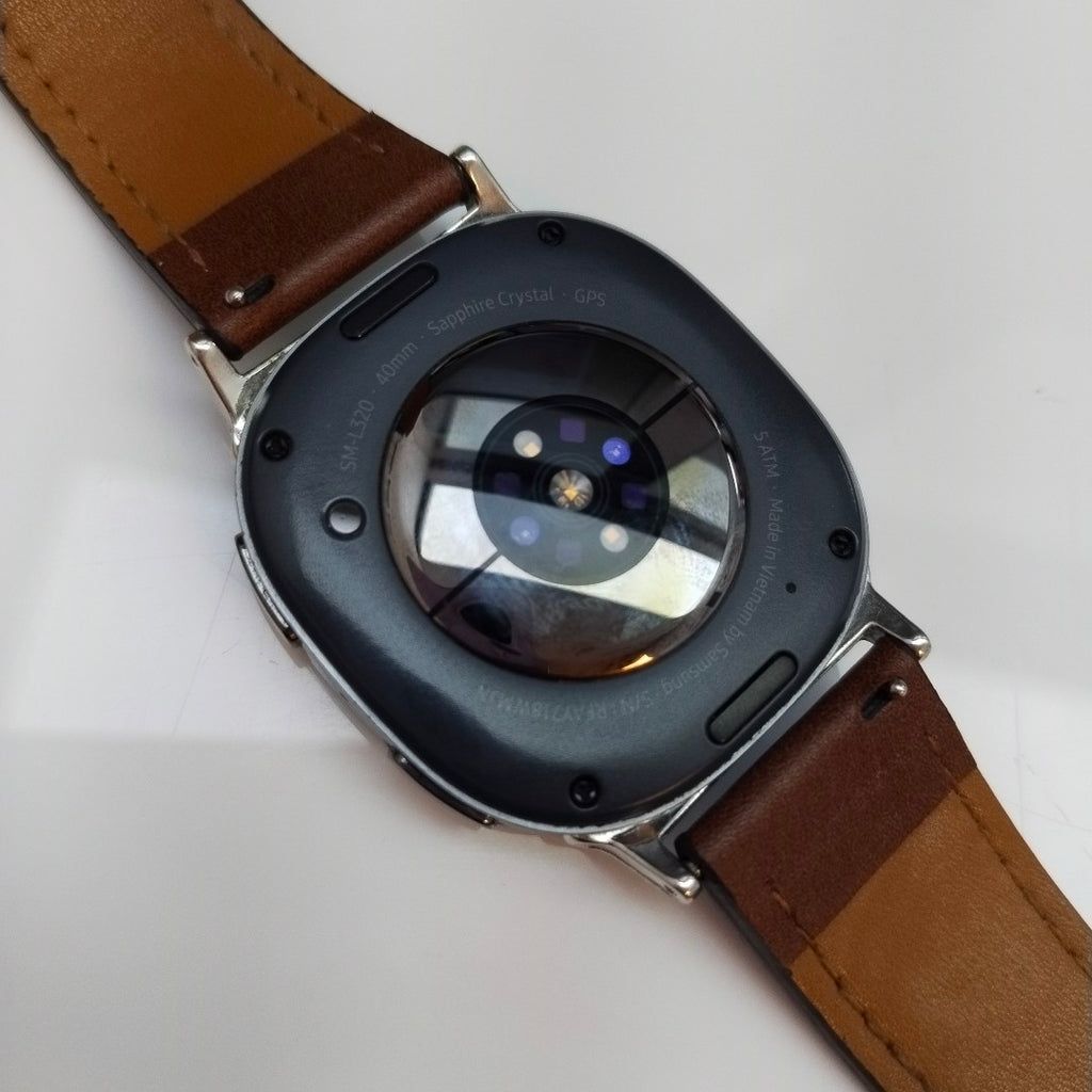 SMARTWATCH SAMSUNG GALAXY WATCH 8 SM-L320 40 MM BLUETOOTH (SEMINUEVO)