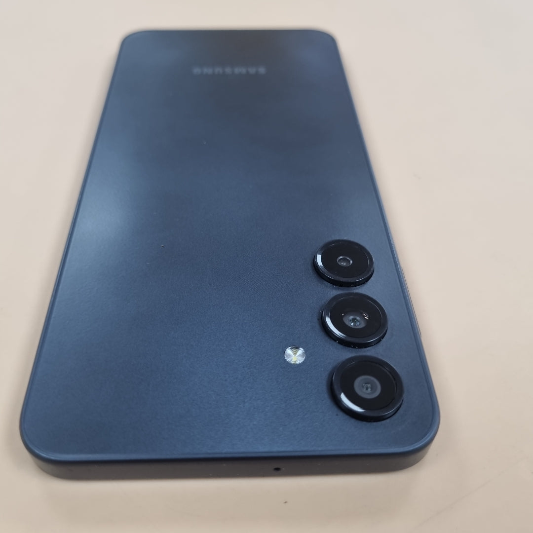 CELULAR SAMSUNG GALAXY A16 SM-A165M (2024) 128 GB 6 GB RAM (SEMINUEVO)