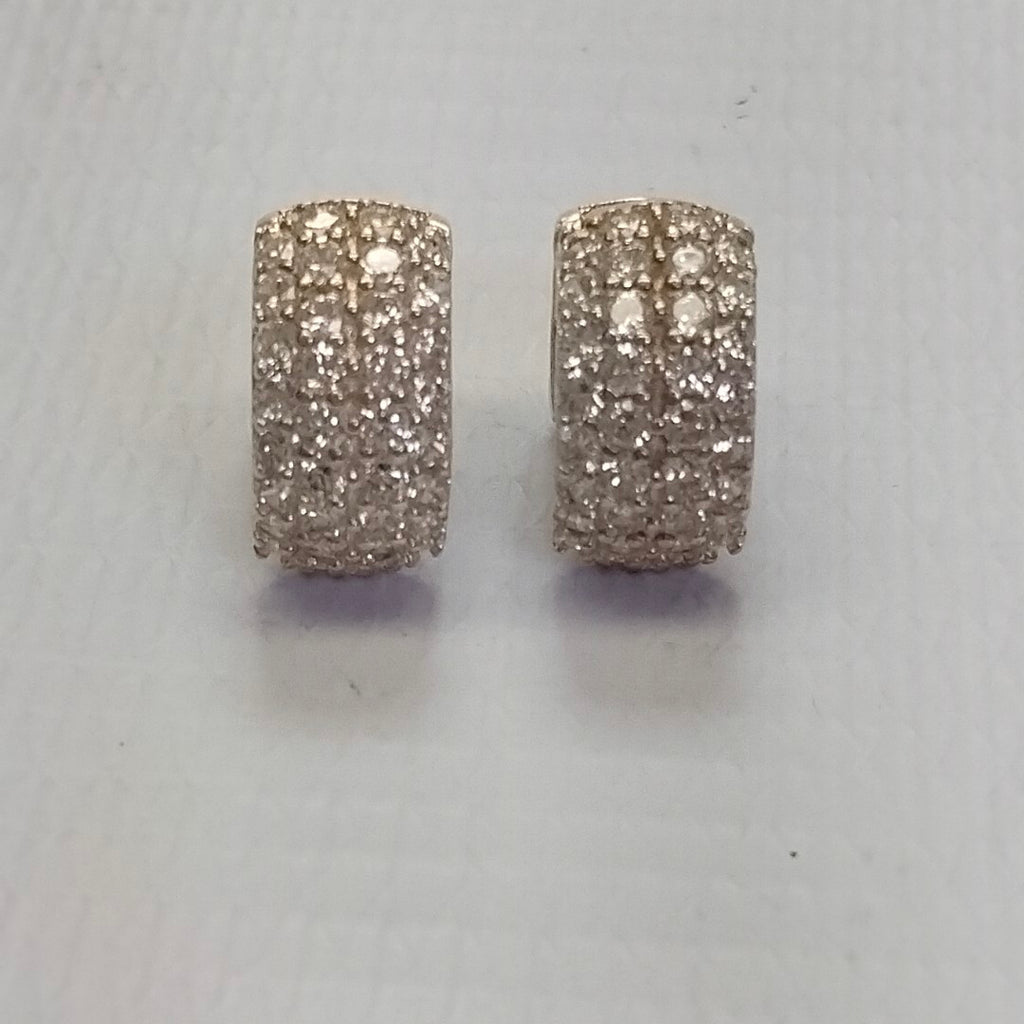 HUGGIES C/CIRCONIAS PLATA .925 5.4 GR (NUEVO)