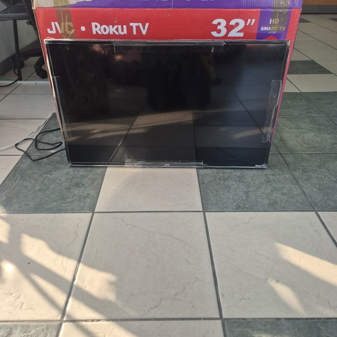 PANTALLA JVC SI32R (2024) 32" LED HD (SEMINUEVO)