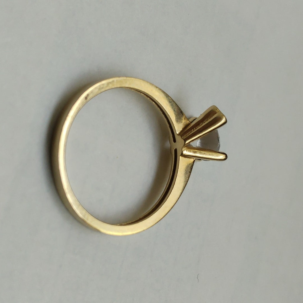 SOLITARIO ORO 14 K 2.3 GRMS (SEMINUEVO)