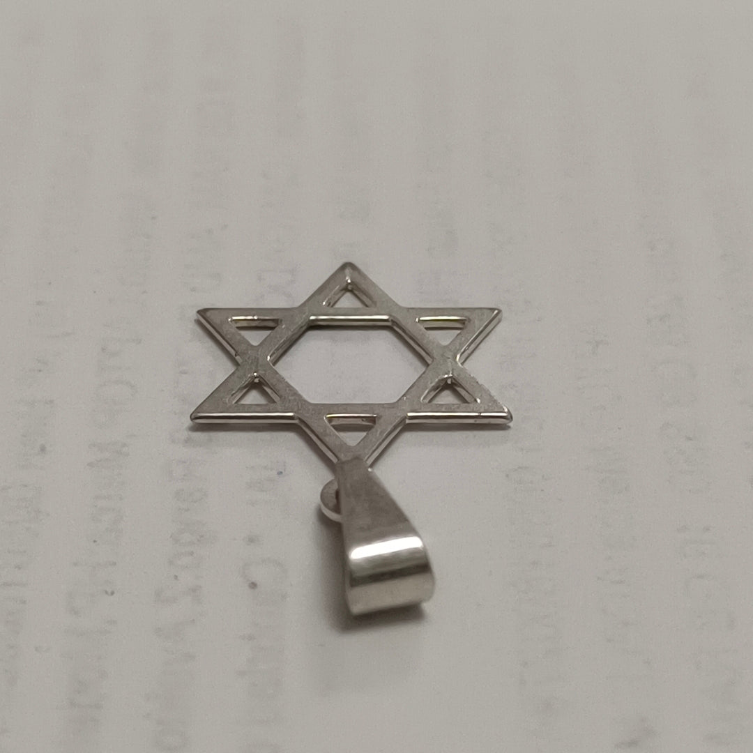 DIJE PLATA 0.7 GRMS (SEMINUEVO)