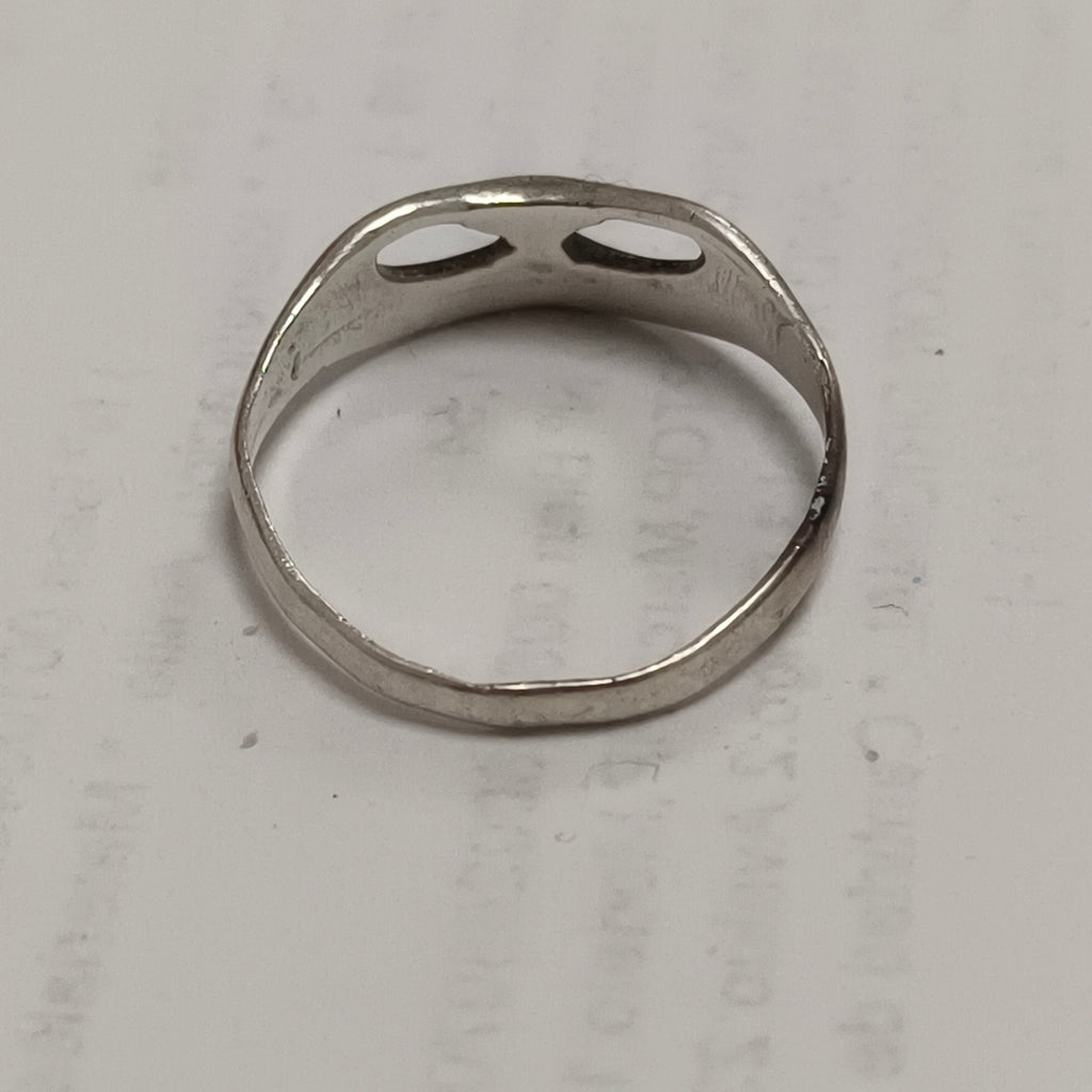 ANILLITO PLATA 1.7 GRMS (SEMINUEVO)