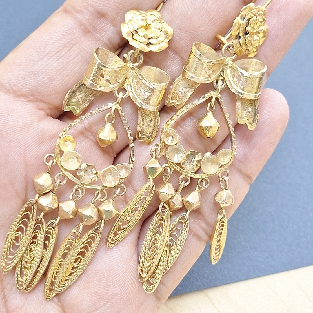 ARETES PAR ORO 10 K 18 GRMS (SEMINUEVO)