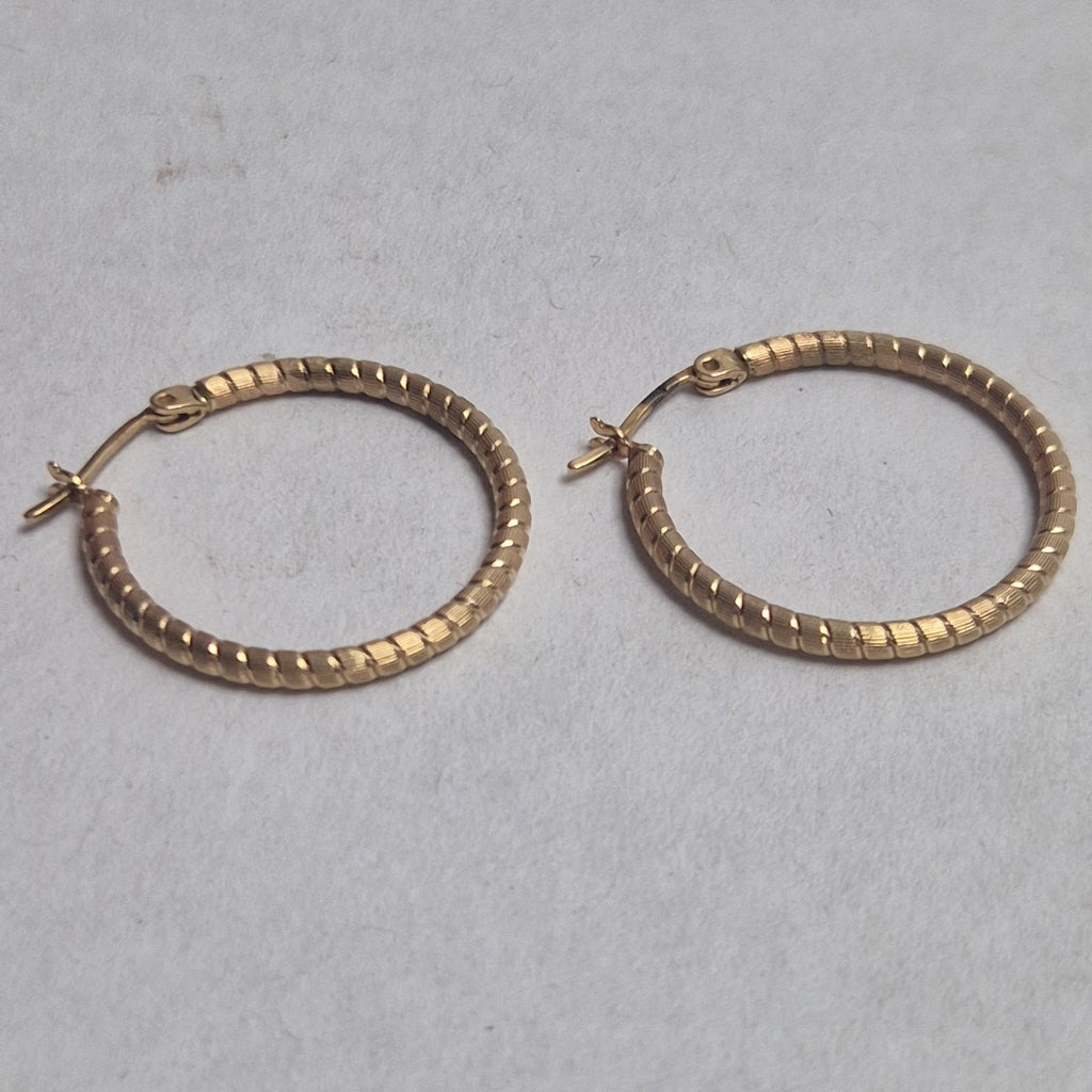 ARRACADAS PAR ORO 14 K 2.8 GRMS (SEMINUEVO)