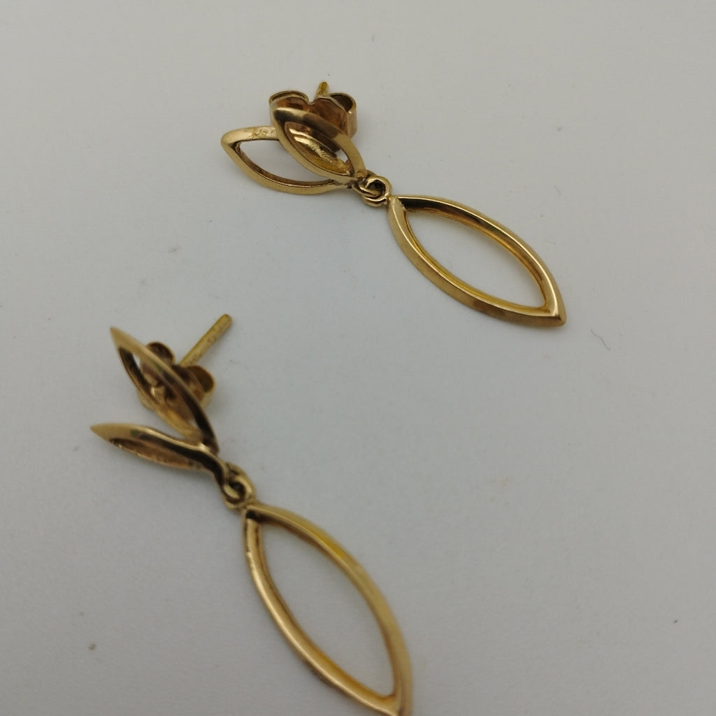 ARETES PAR ORO 14 K 3.5 GRMS (SEMINUEVO)