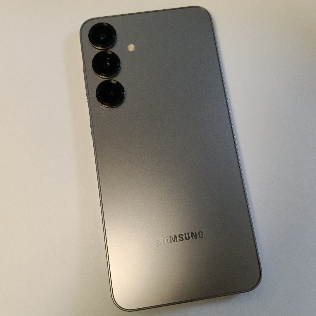 CELULAR SAMSUNG GALAXY S25+ SM-S936B (2025) 512 GB 12 GB RAM (SEMINUEVO)