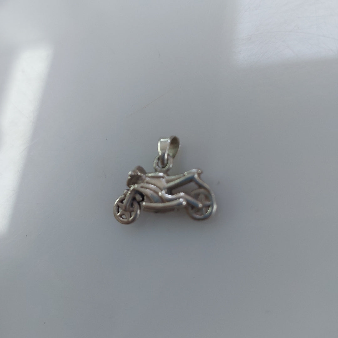 DIJE PLATA 3 GRMS (SEMINUEVO)