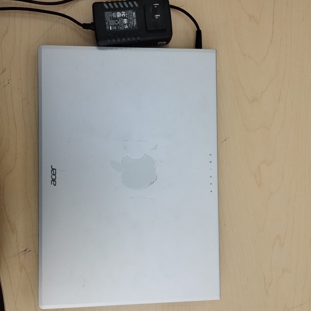 LAPTOP ACER ASPIRE LITE 14 AL14-31P-353Y (2024) 512 GB SSD 8 GB RAM (SEMINUEVO)