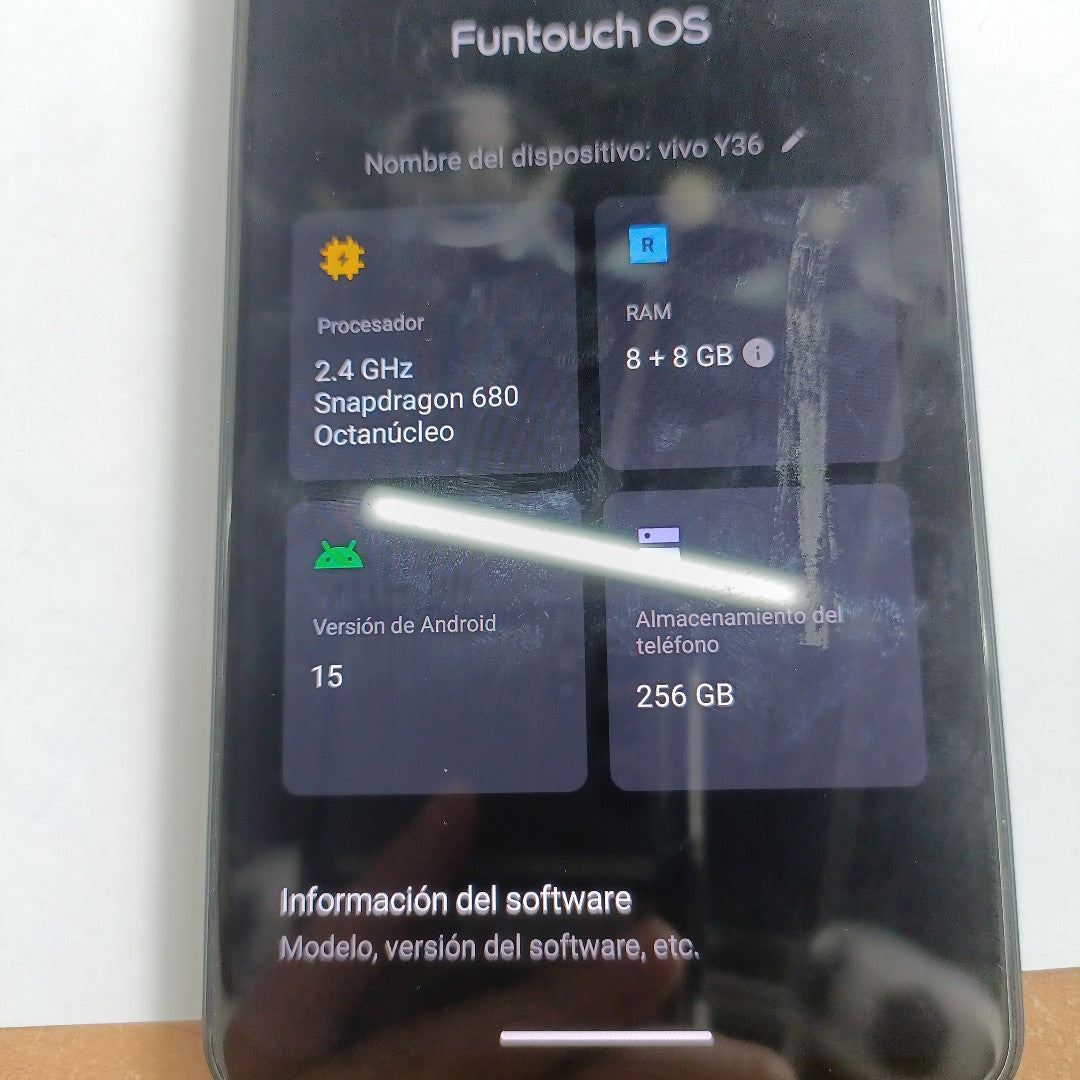 CELULAR VIVO Y36 V2247 256 GB 8 GB RAM (SEMINUEVO)