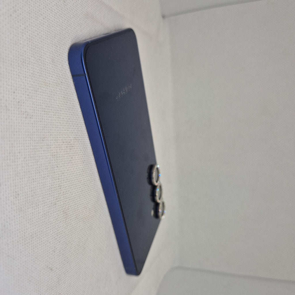 CELULAR SAMSUNG GALAXY S25 SM-S931B (2025) 256 GB 12 GB RAM (SEMINUEVO)