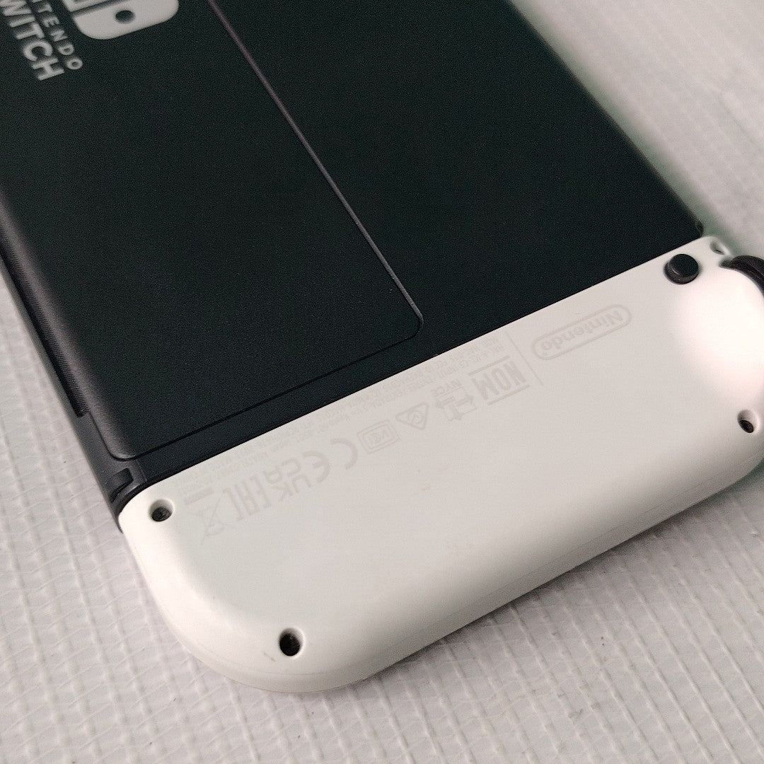 CONSOLA DE VIDEOJUEGO NINTENDO SWITCH OLED 64 GB (SEMINUEVO)